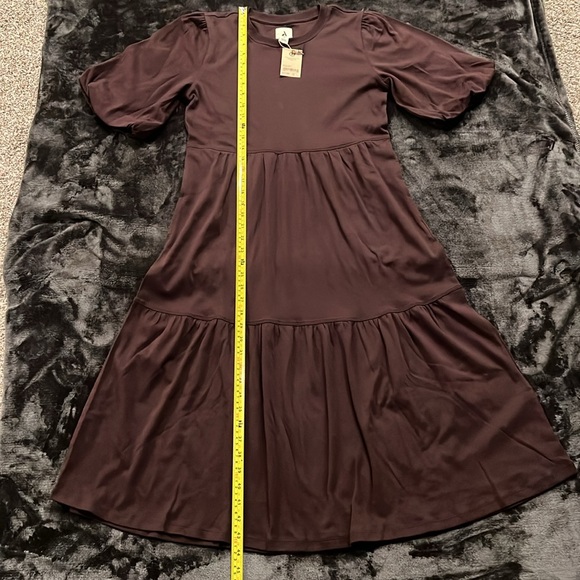 NWT Amazon Short Sleeve Tiered Midi Dress With Pockets - Picture 9 of 12